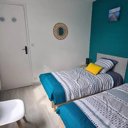 Maison 50 M De La Valentin *